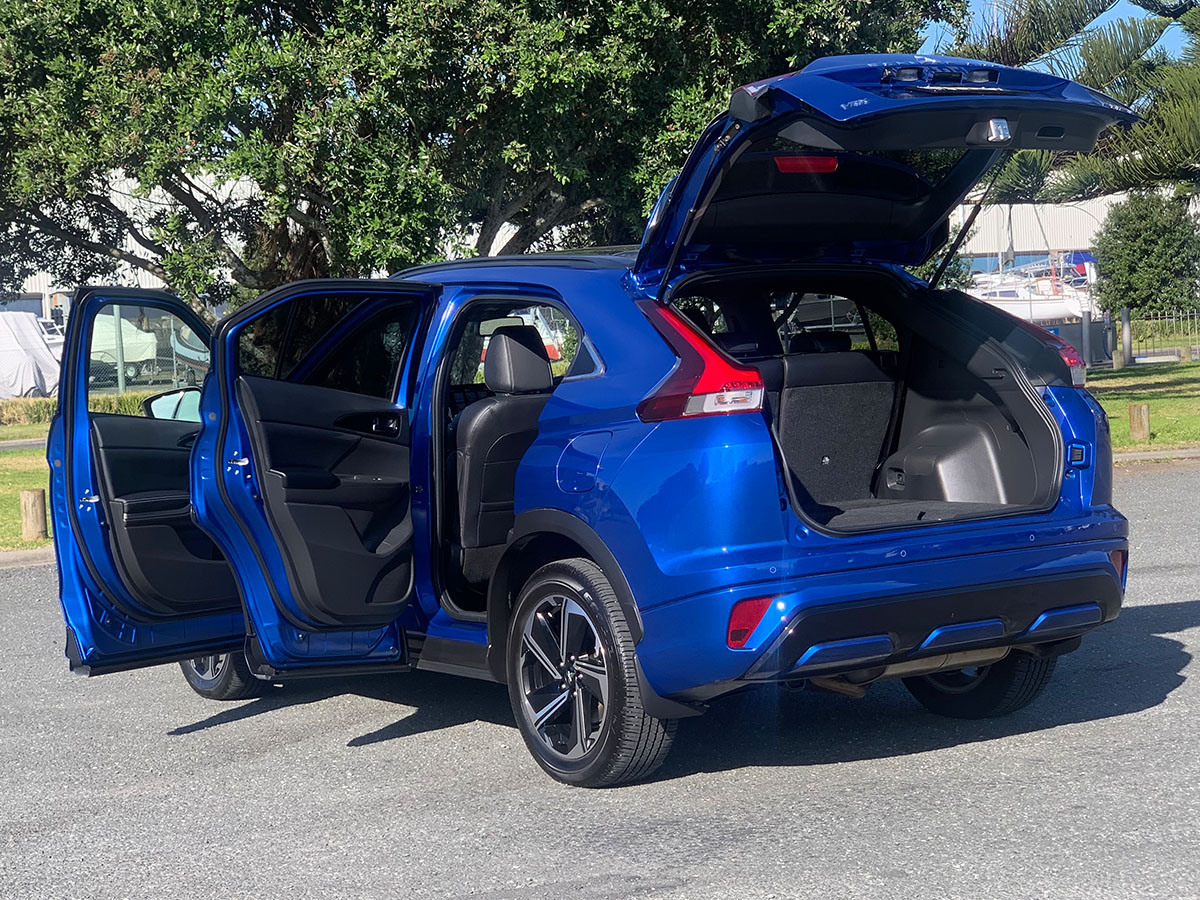 2021 Mitsubishi Eclipse Cross PHEV VRX Hybrid 4WD