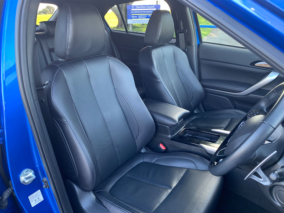 2021 Mitsubishi Eclipse Cross PHEV VRX Hybrid 4WD