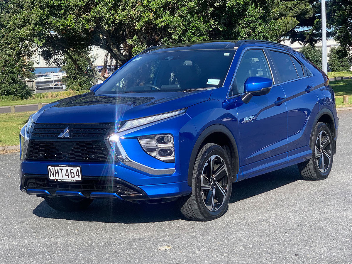 2021 Mitsubishi Eclipse Cross PHEV VRX Hybrid 4WD