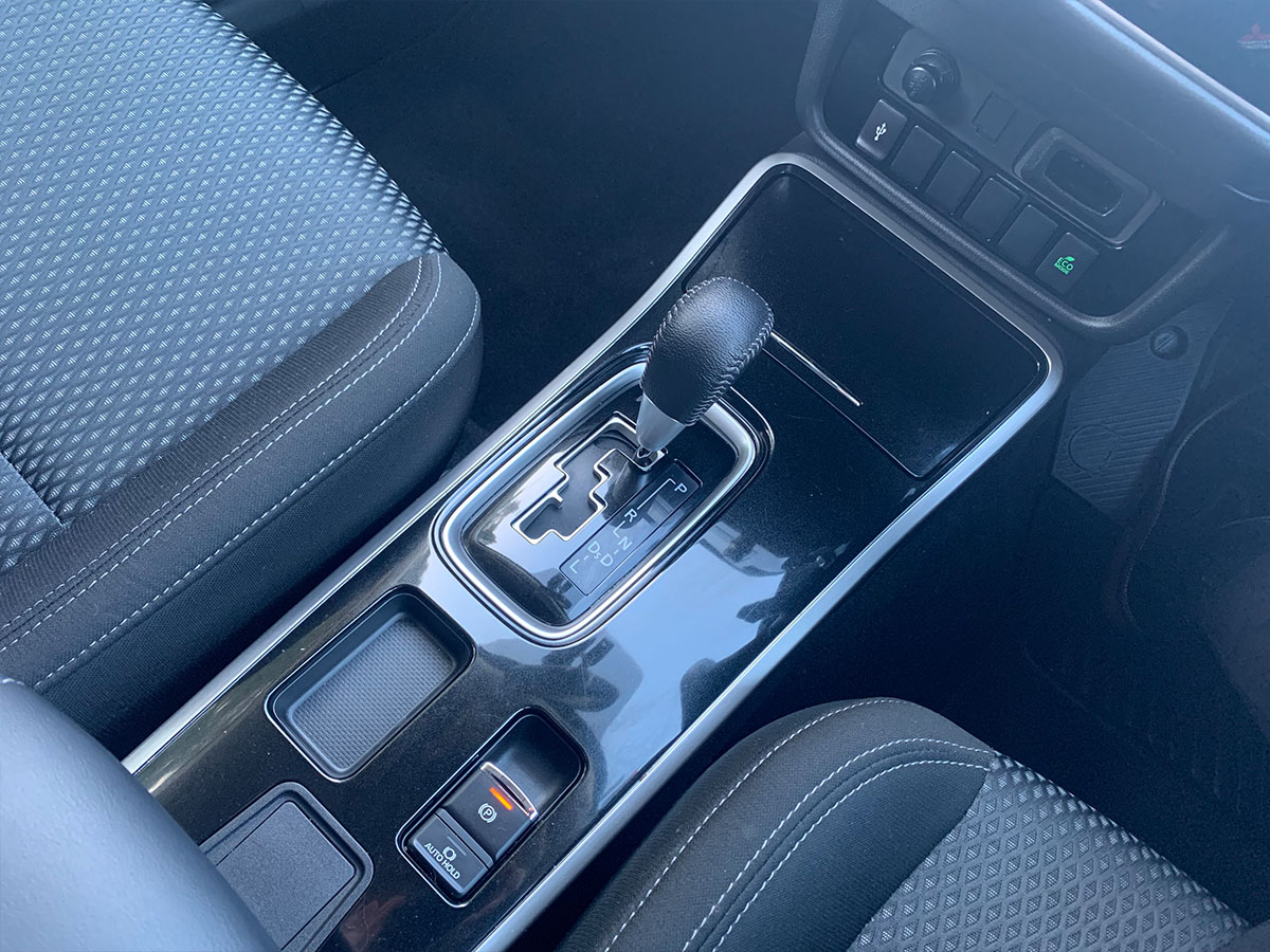 2021 Mitsubishi Outlander LS 2.4L Petrol 7 Seater Automatic