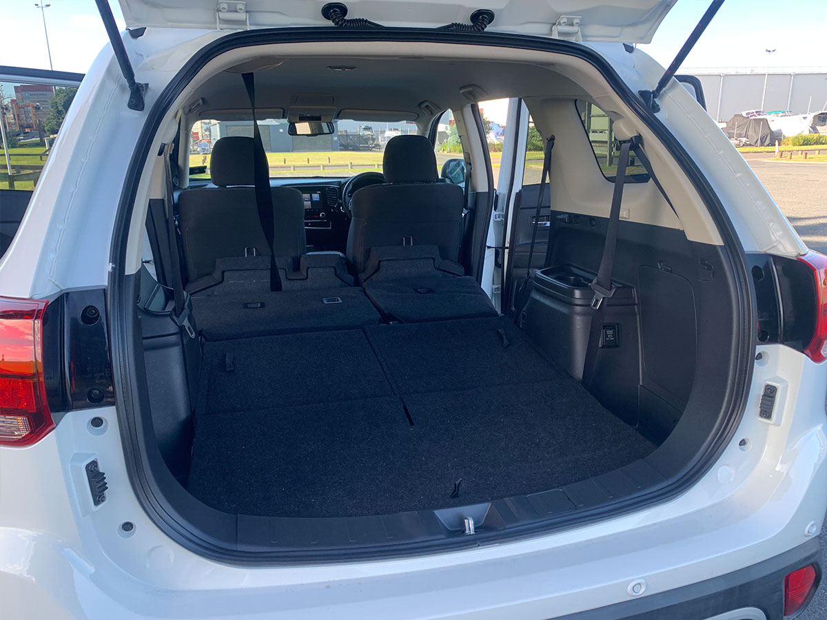 2021 Mitsubishi Outlander LS 2.4L Petrol 7 Seater Automatic