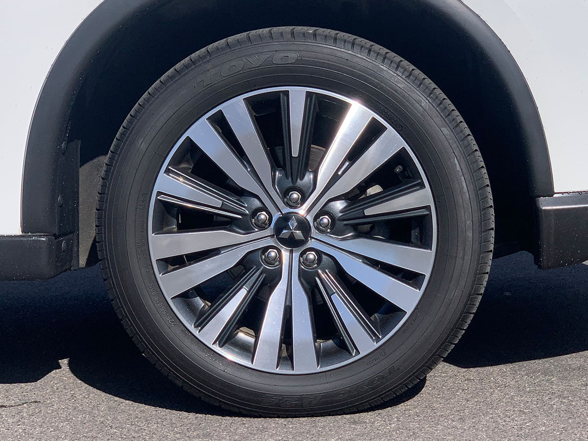 2021 Mitsubishi Outlander LS 2.4L Petrol 7 Seater Automatic