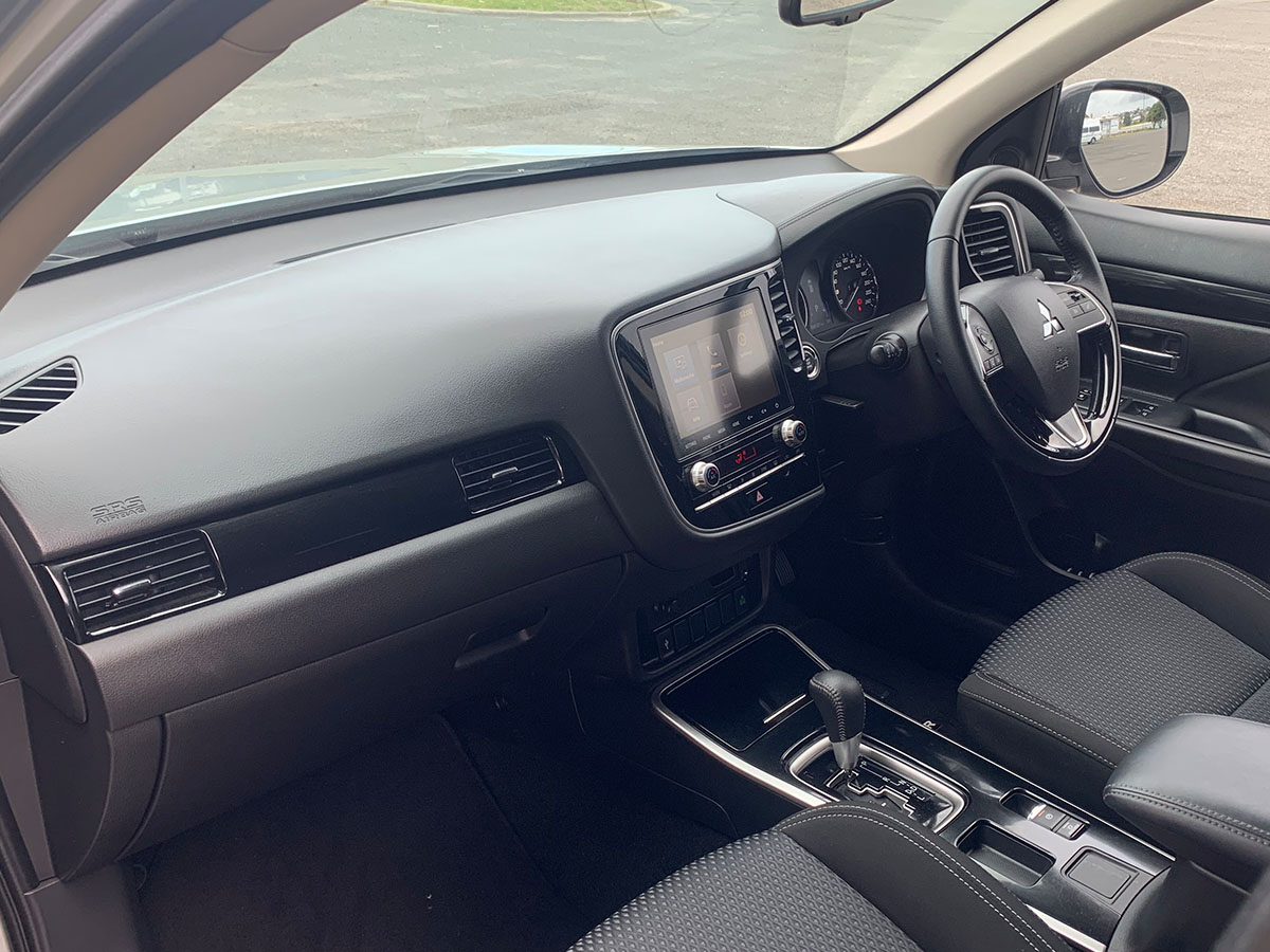2021 Mitsubishi Outlander LS 2.4L Petrol 7 Seater Automatic