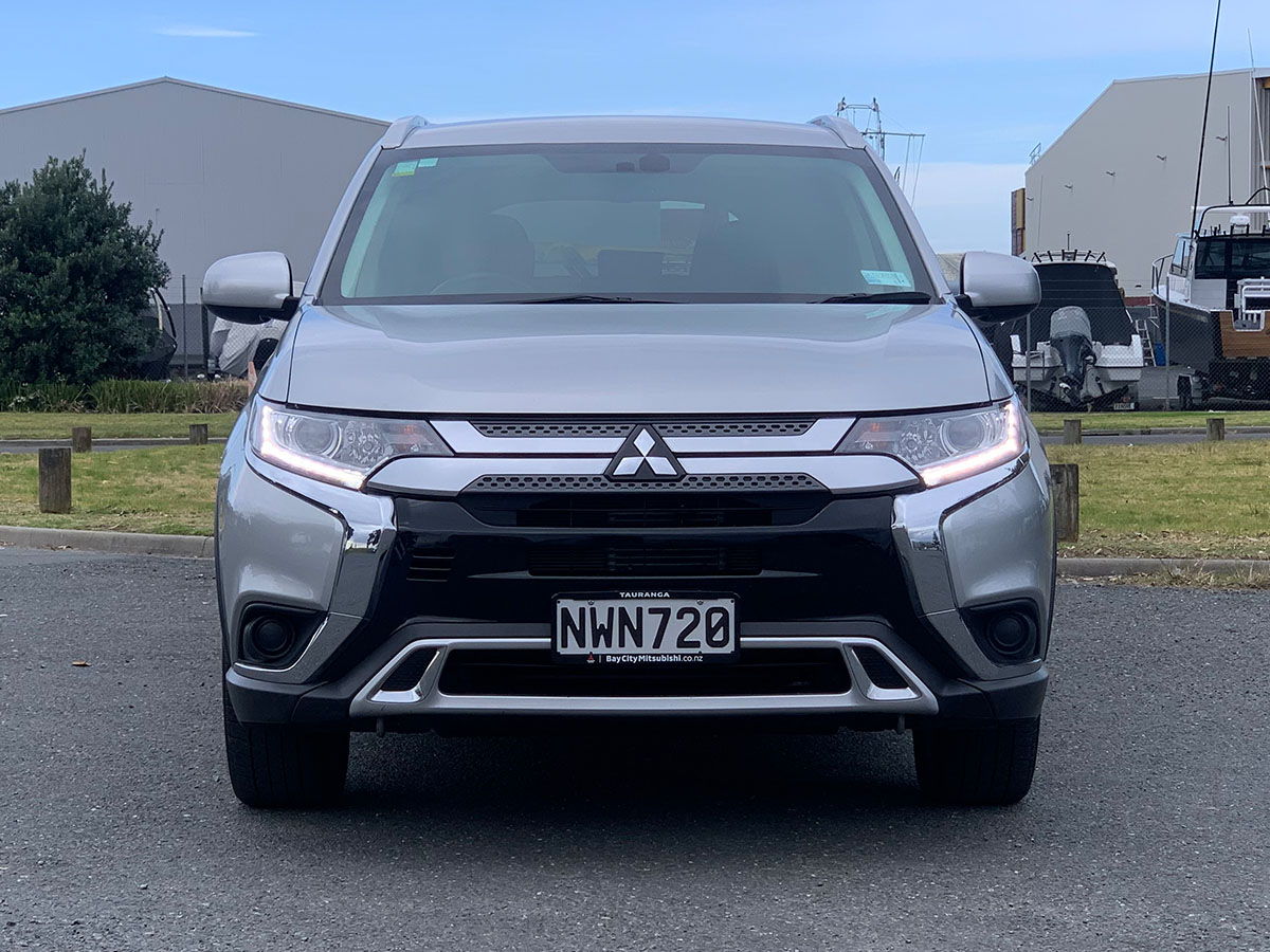 2021 Mitsubishi Outlander LS 2.4L Petrol 7 Seater Automatic