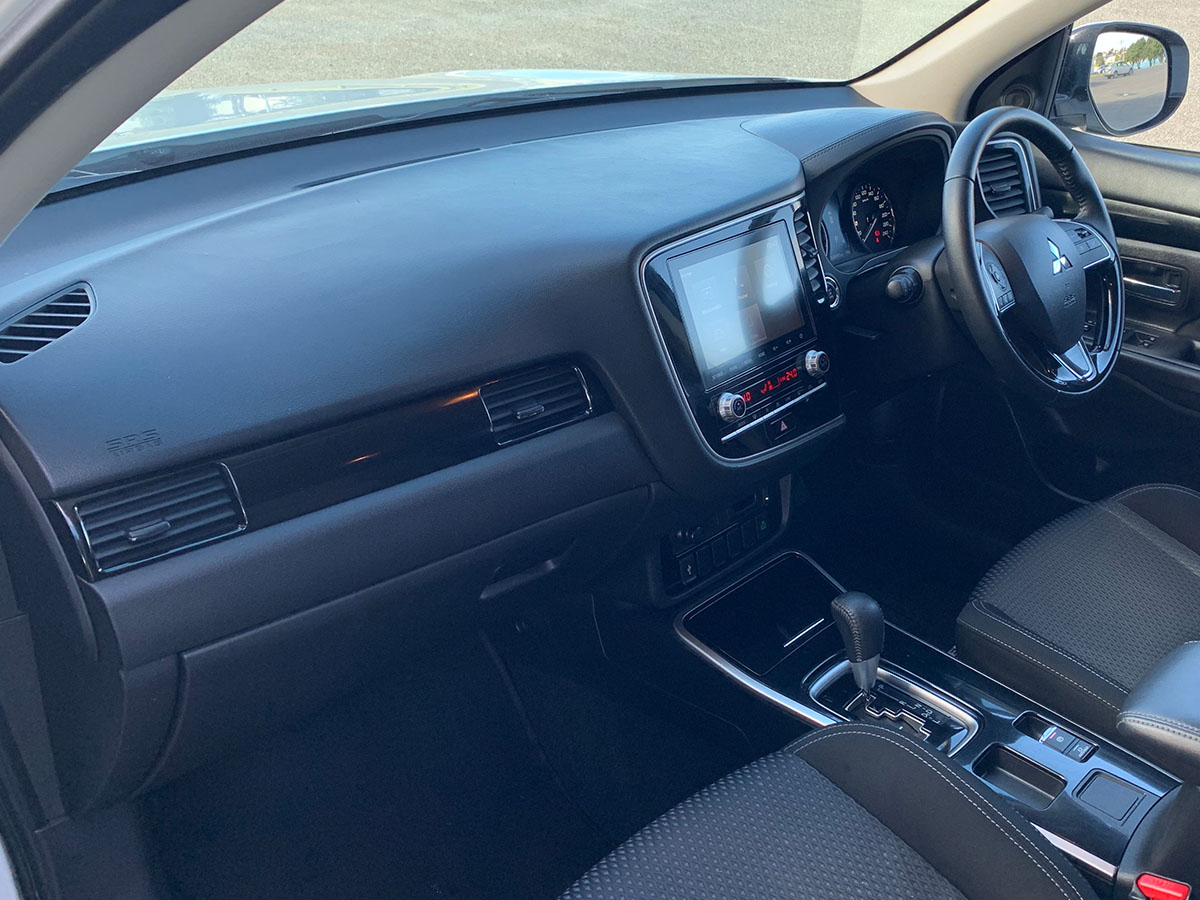 2021 Mitsubishi Outlander LS 2.4L Petrol 7 Seater Automatic