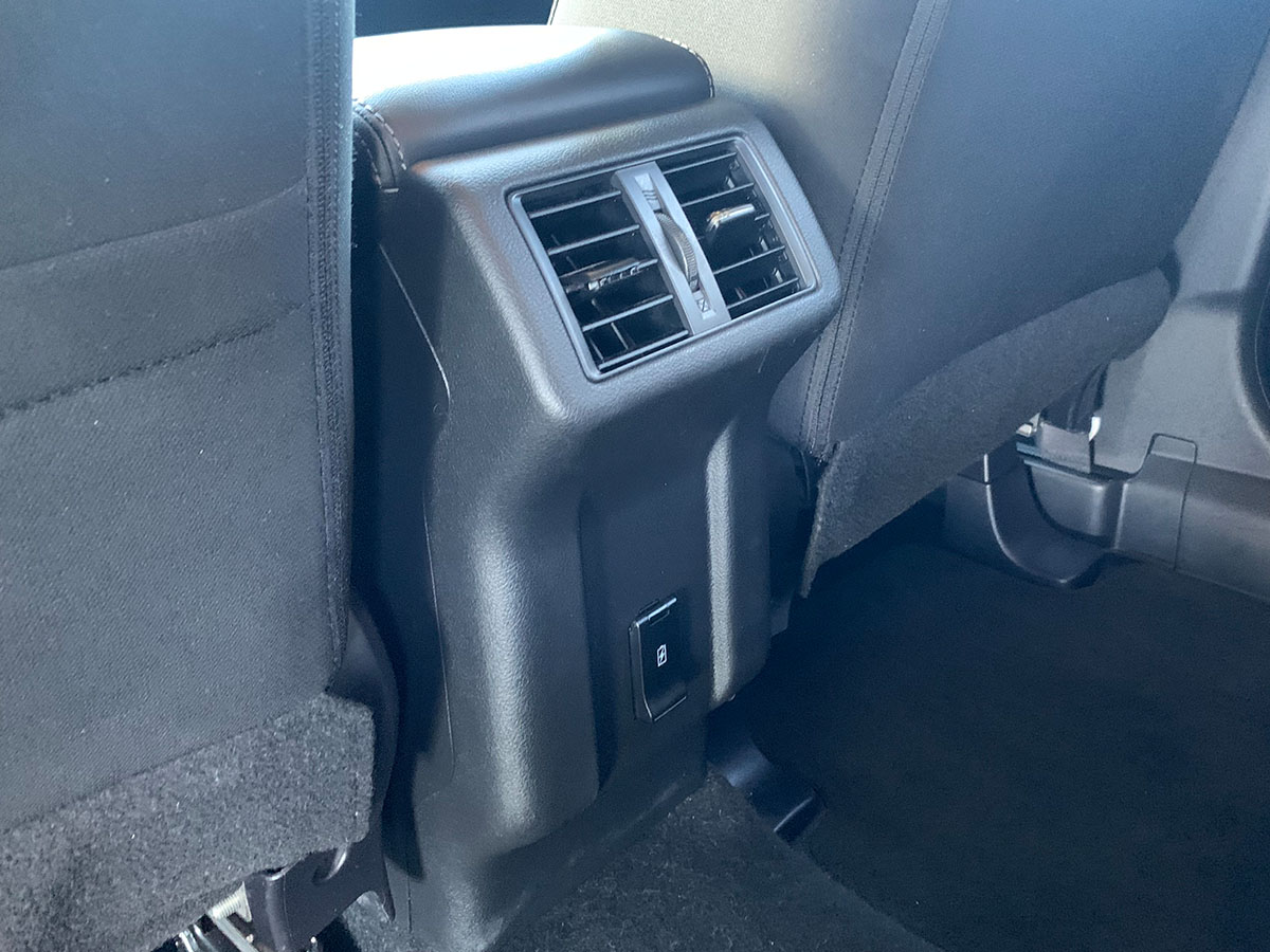 2021 Mitsubishi Outlander LS 2.4L Petrol 7 Seater Automatic