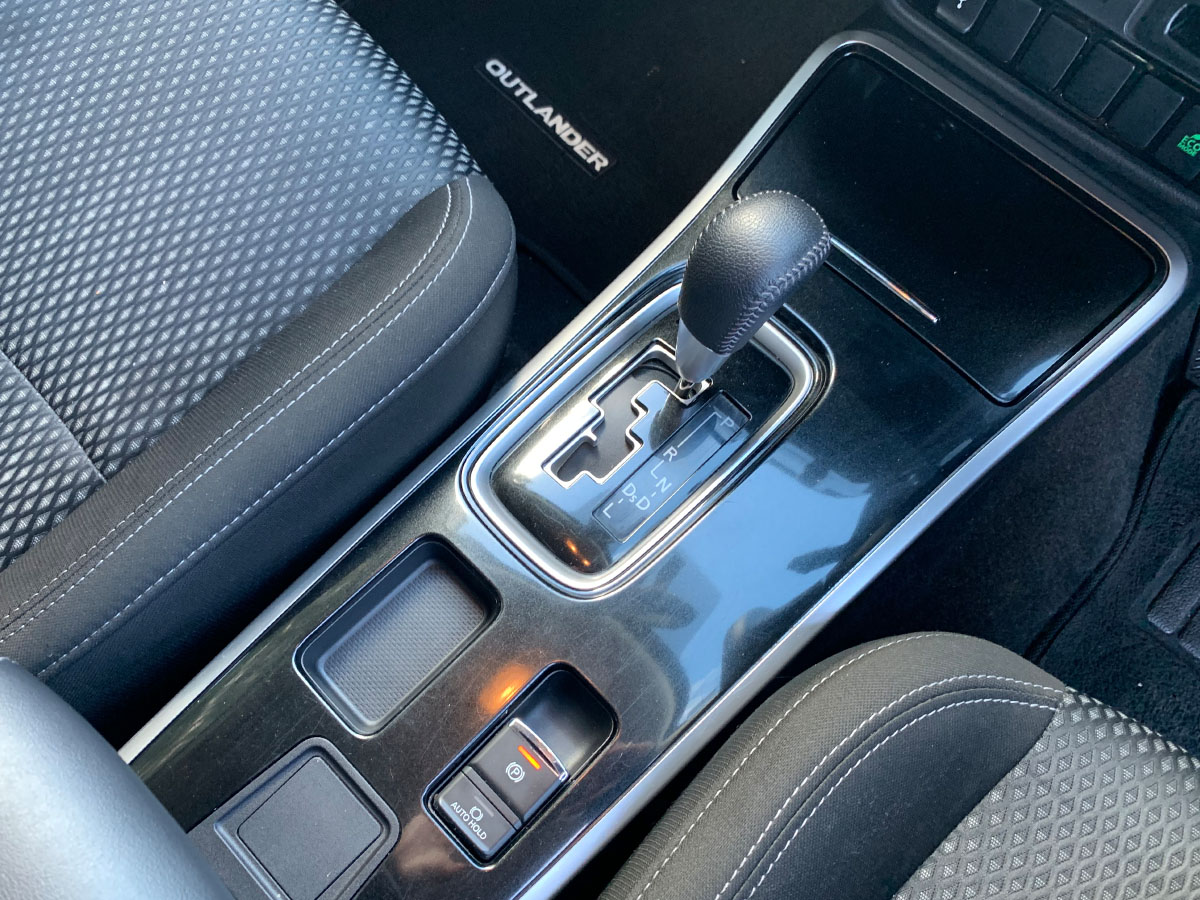 2021 Mitsubishi Outlander LS 2.4L Petrol 7 Seater Automatic