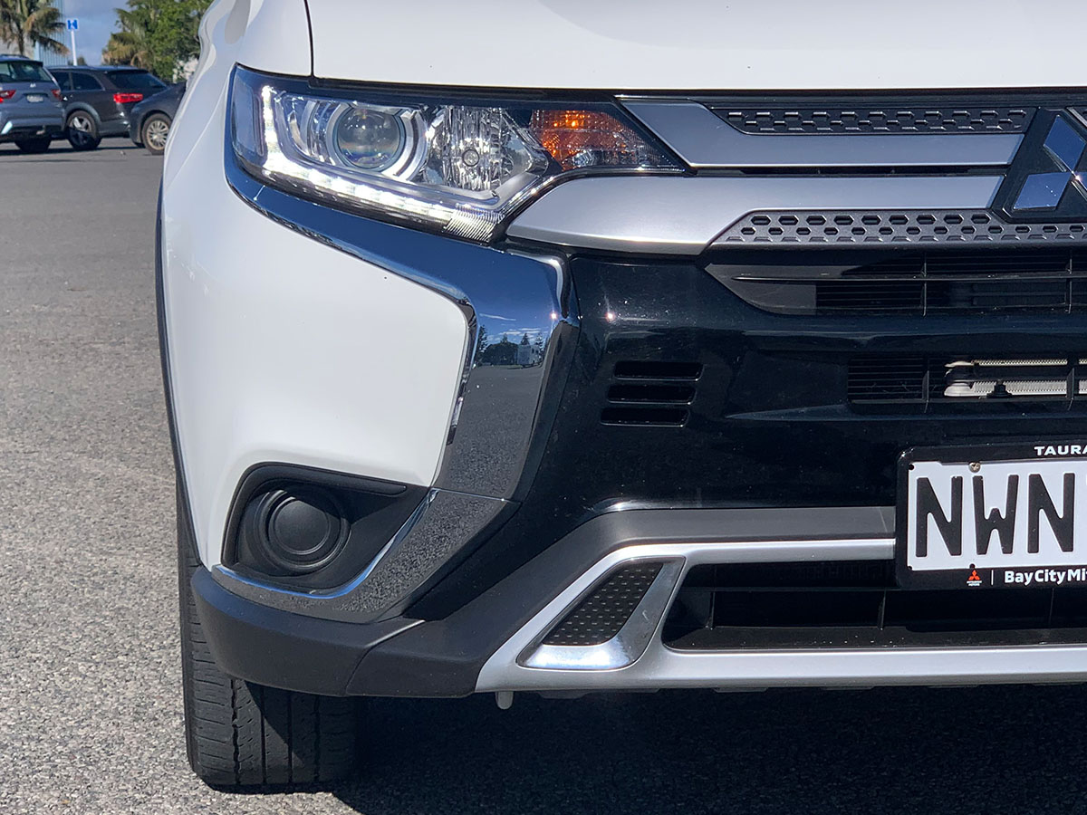 2021 Mitsubishi Outlander LS 2.4L Petrol 7 Seater Automatic