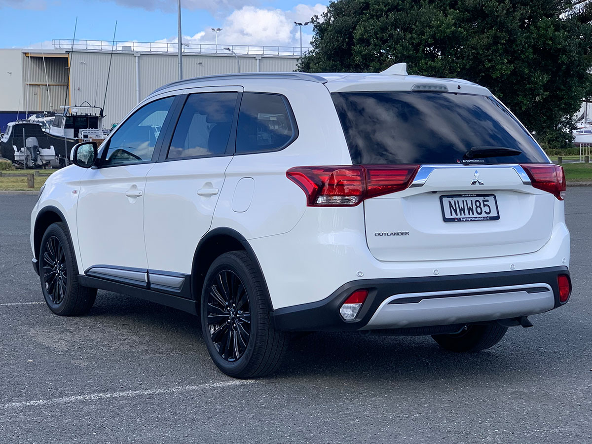 2021 Mitsubishi Outlander LS 2.4L Petrol 7 Seater Automatic