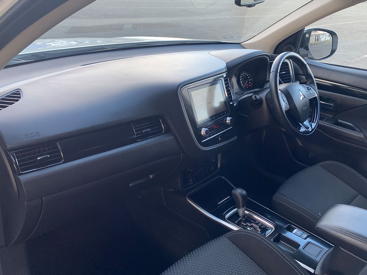 2021 Mitsubishi Outlander LS 2.4L Petrol 7 Seater Automatic