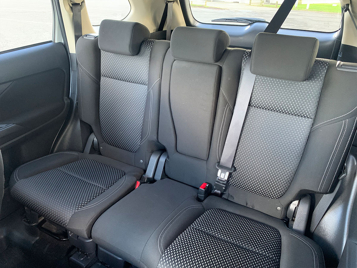 2021 Mitsubishi Outlander LS 2.4L Petrol 7 Seater Automatic