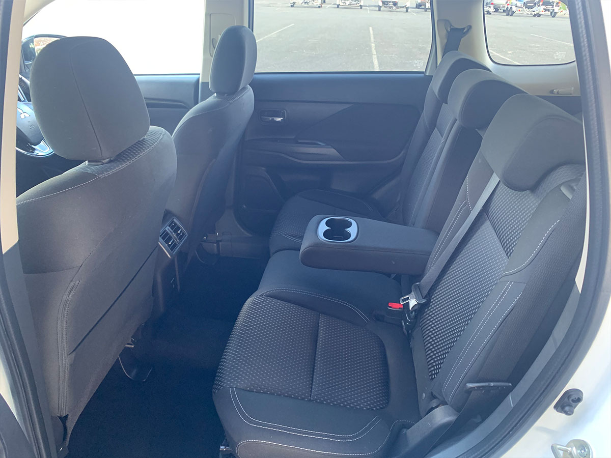 2021 Mitsubishi Outlander LS 2.4L Petrol 7 Seater Automatic