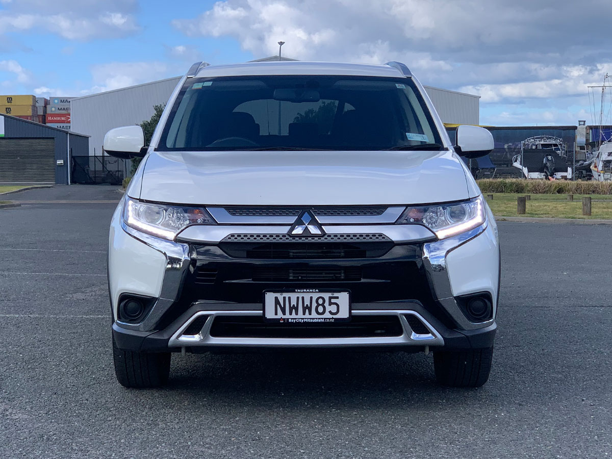 2021 Mitsubishi Outlander LS 2.4L Petrol 7 Seater Automatic