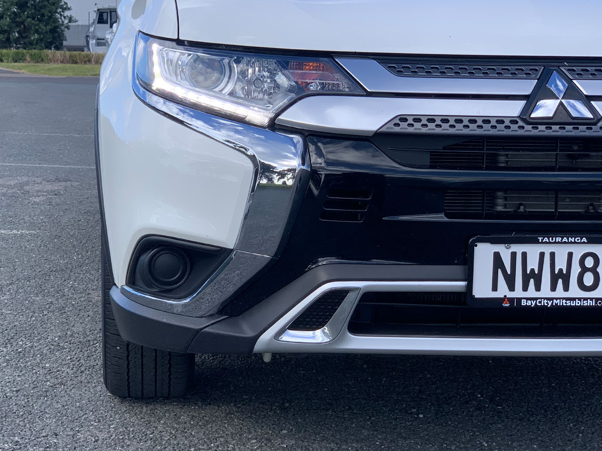 2021 Mitsubishi Outlander LS 2.4L Petrol 7 Seater Automatic