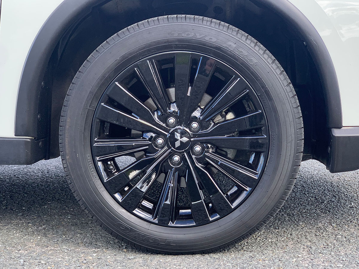 2021 Mitsubishi Outlander LS 2.4L Petrol 7 Seater Automatic