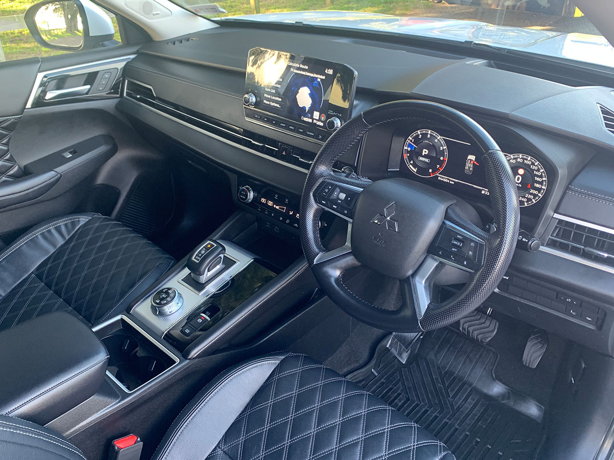 2021 Mitsubishi Outlander VRX 2.5L 4WD 7 Seater CVT Auto