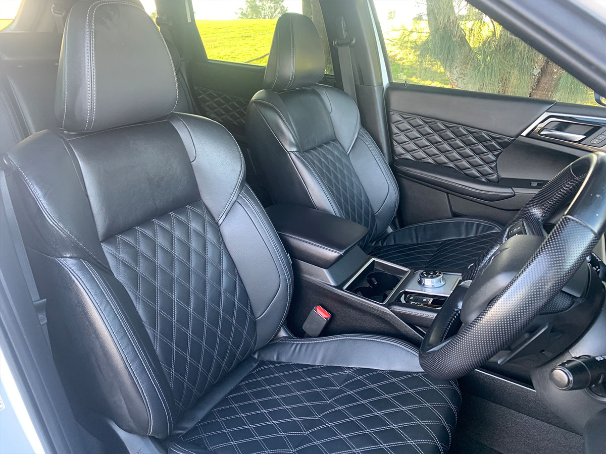 2021 Mitsubishi Outlander VRX 2.5L 4WD 7 Seater CVT Auto