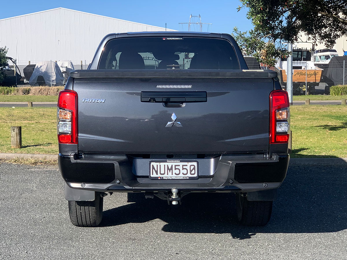 2021 Mitsubishi Triton GLSB 4WD 2.4L Diesel Turbo 6 Speed Auto