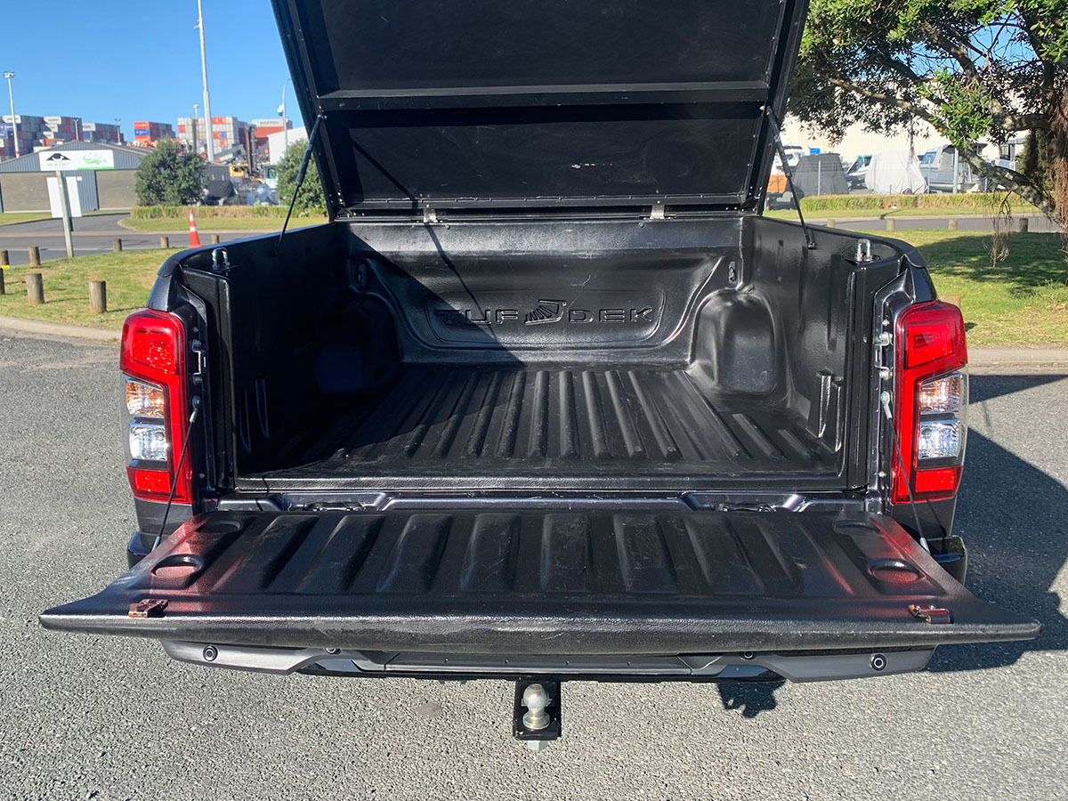 2021 Mitsubishi Triton GLSB 4WD 2.4L Diesel Turbo 6 Speed Auto