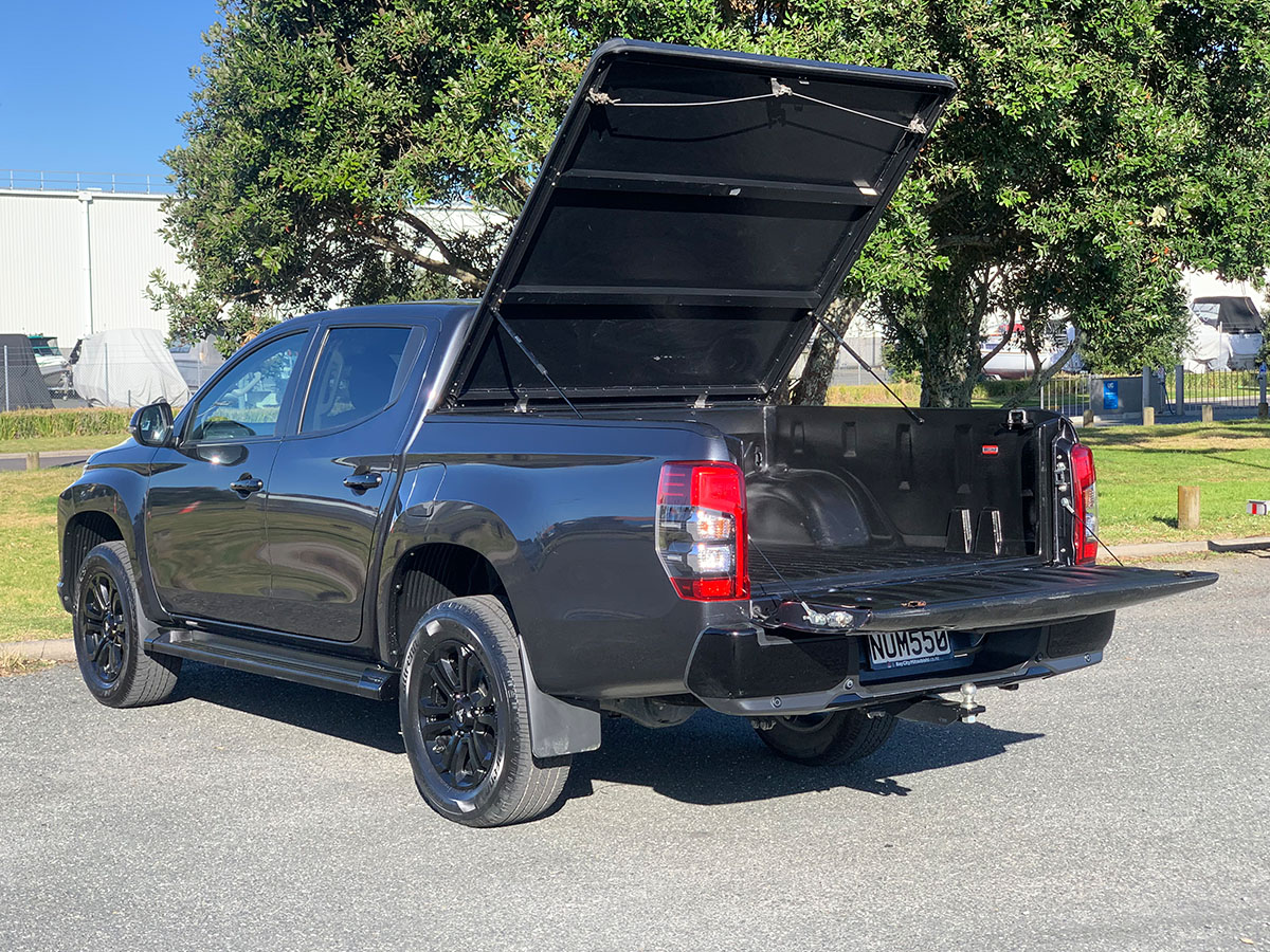 2021 Mitsubishi Triton GLSB 4WD 2.4L Diesel Turbo 6 Speed Auto