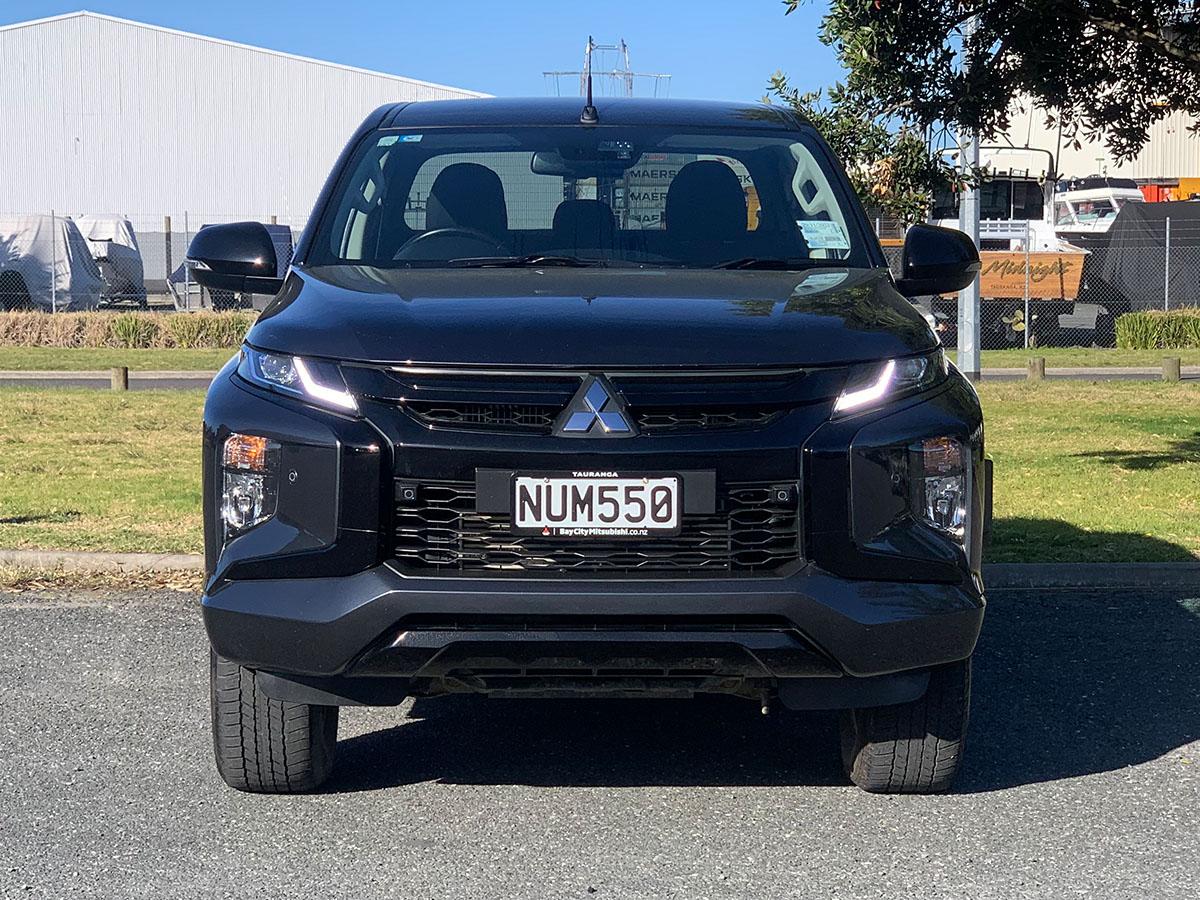 2021 Mitsubishi Triton GLSB 4WD 2.4L Diesel Turbo 6 Speed Auto
