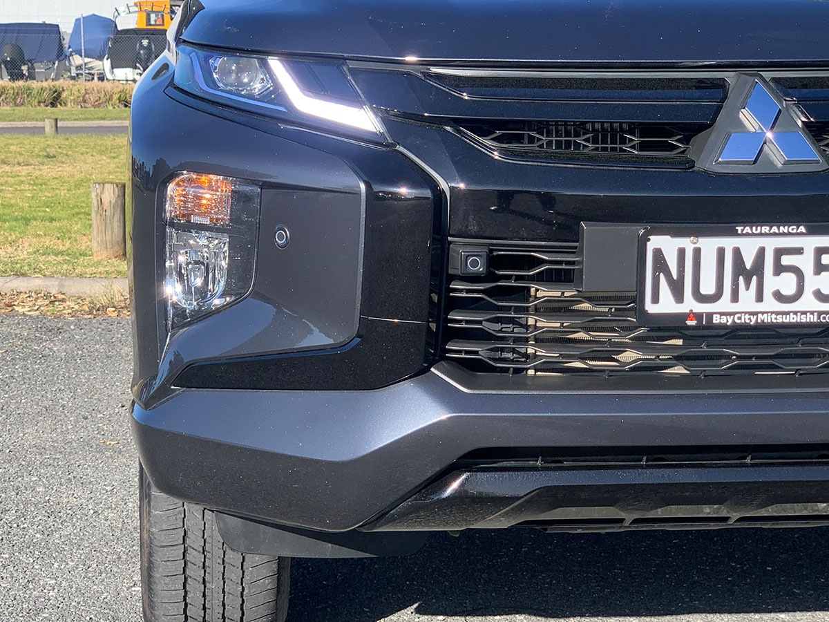 2021 Mitsubishi Triton GLSB 4WD 2.4L Diesel Turbo 6 Speed Auto