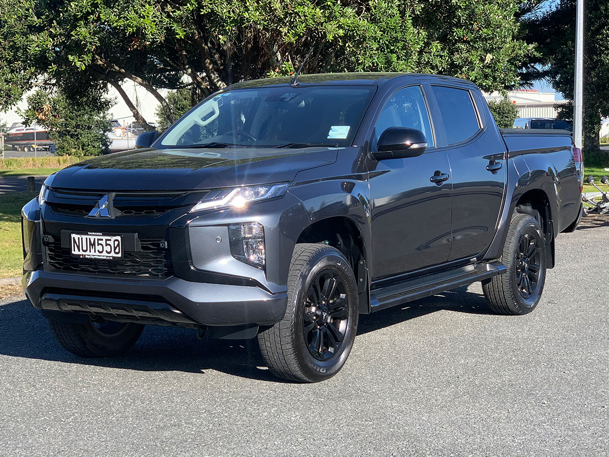 2021 Mitsubishi Triton GLSB 4WD 2.4L Diesel Turbo 6 Speed Auto