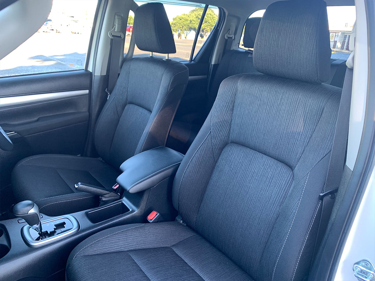2021 Toyota Hilux SR5 2.8L Diesel Turbo