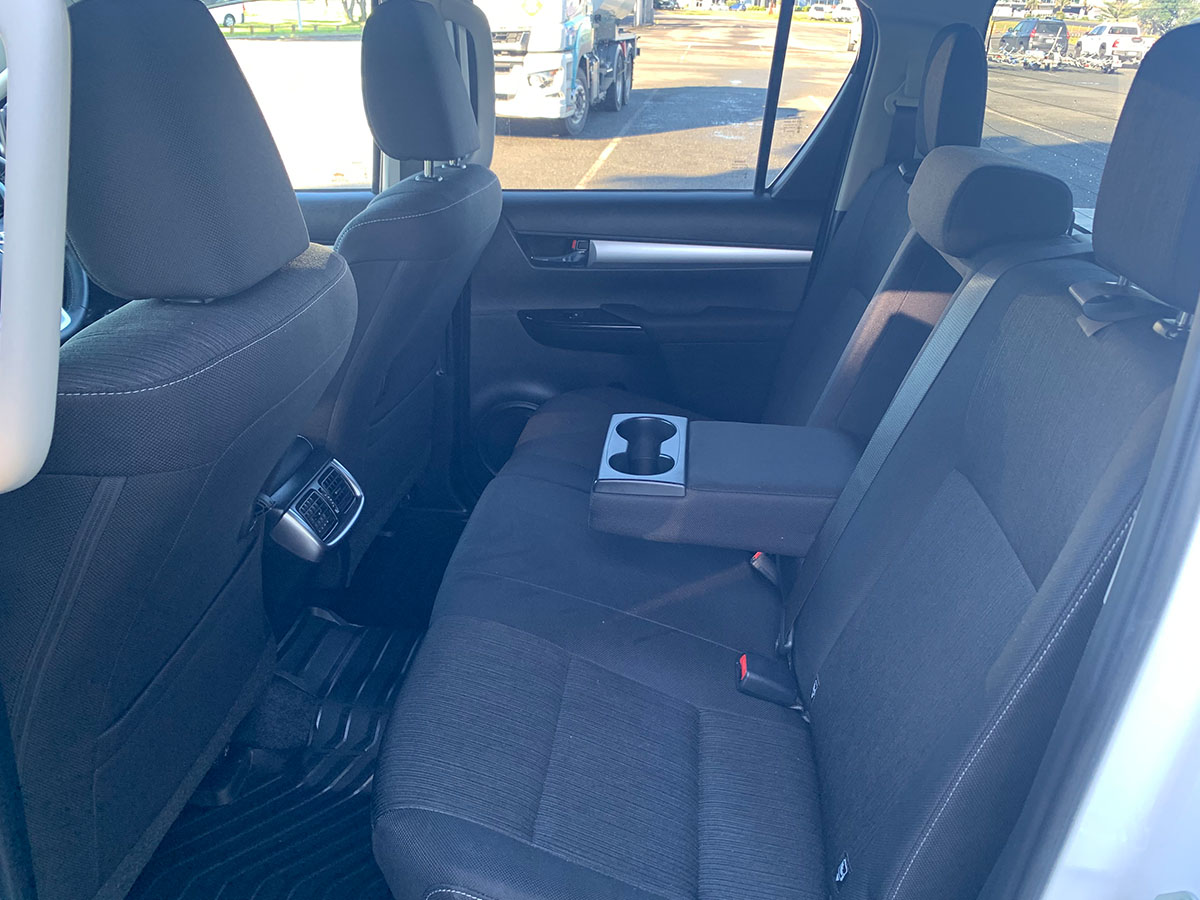 2021 Toyota Hilux SR5 2.8L Diesel Turbo