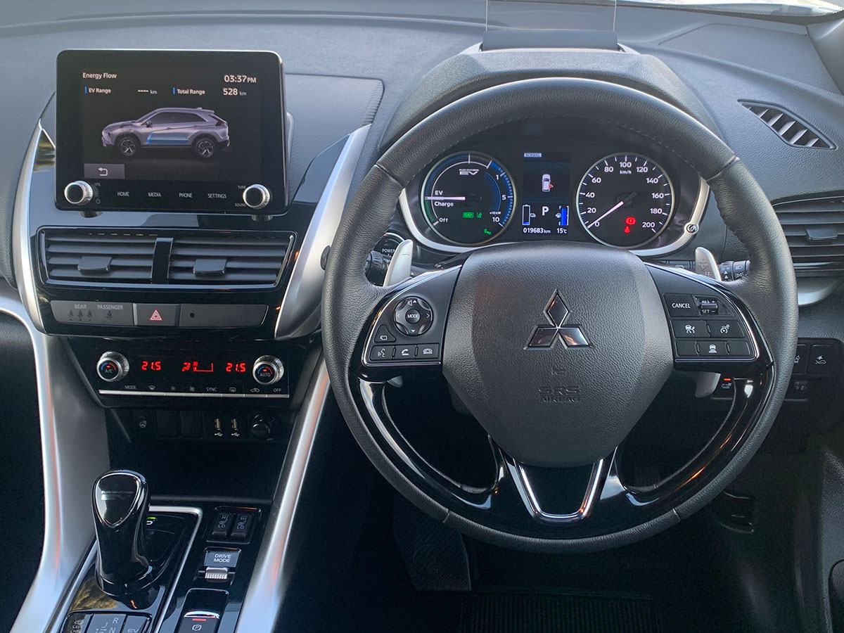 2022 Mitsubishi Eclipse Cross PHEV VRX Hybrid 4WD