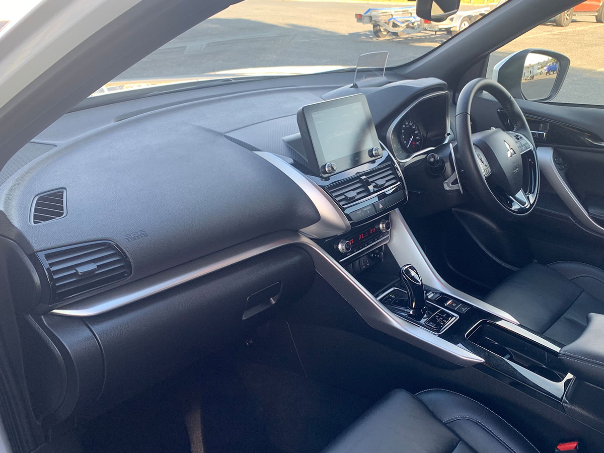 2022 Mitsubishi Eclipse Cross PHEV VRX Hybrid 4WD