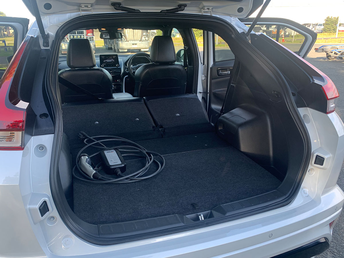 2022 Mitsubishi Eclipse Cross PHEV VRX Hybrid 4WD