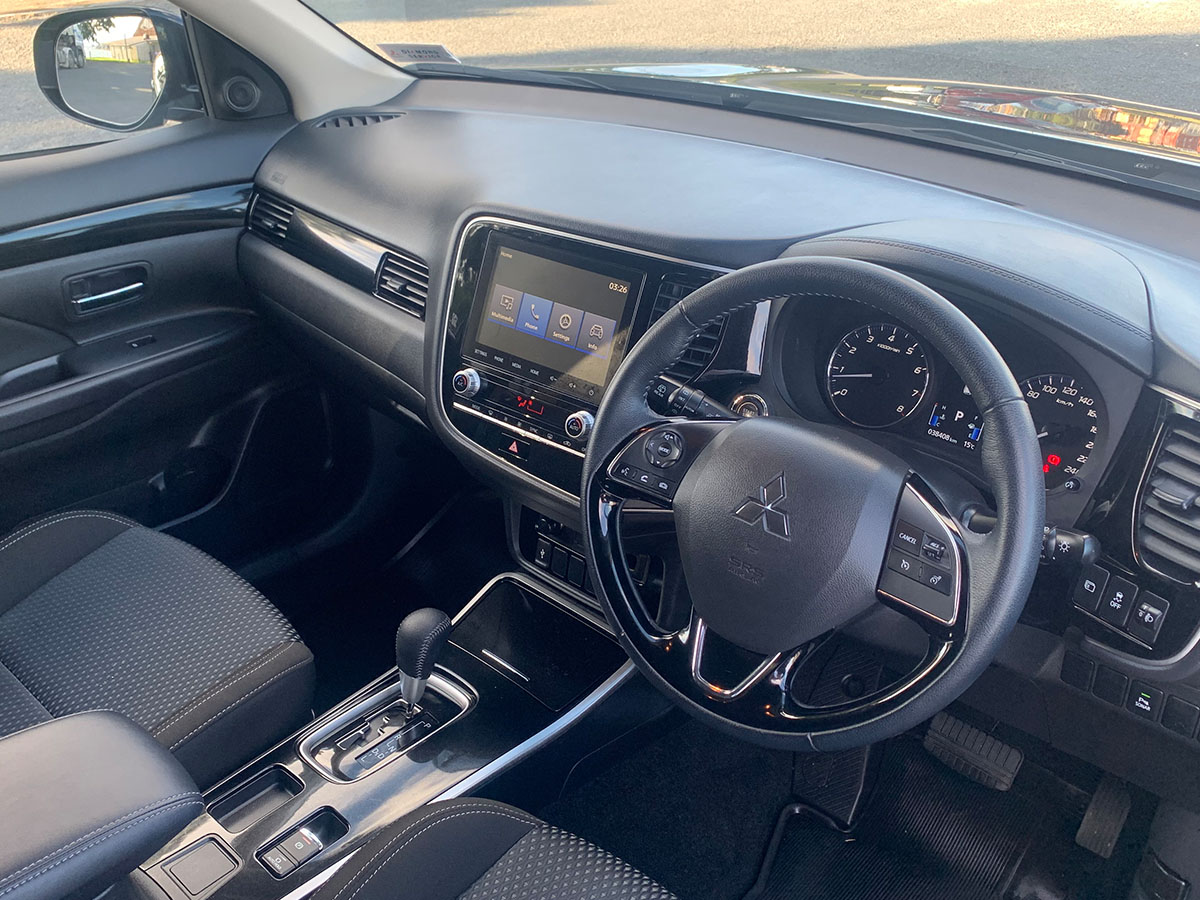 2022 Mitsubishi Outlander LS 2.4L Petrol 7 Seater