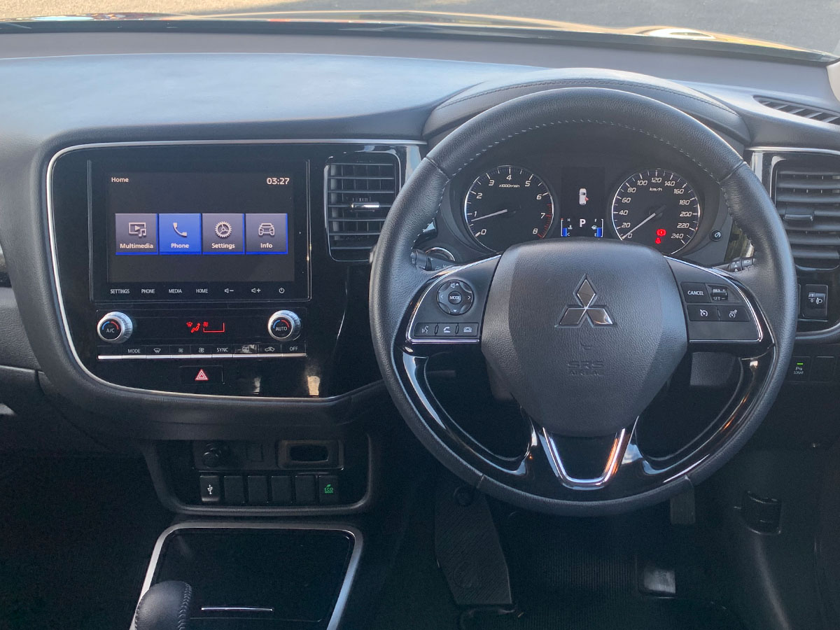 2022 Mitsubishi Outlander LS 2.4L Petrol 7 Seater