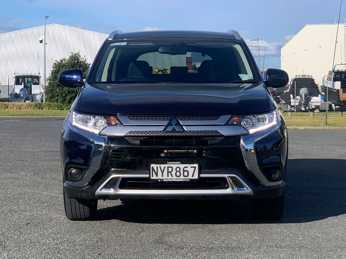 2022 Mitsubishi Outlander LS 2.4L Petrol 7 Seater