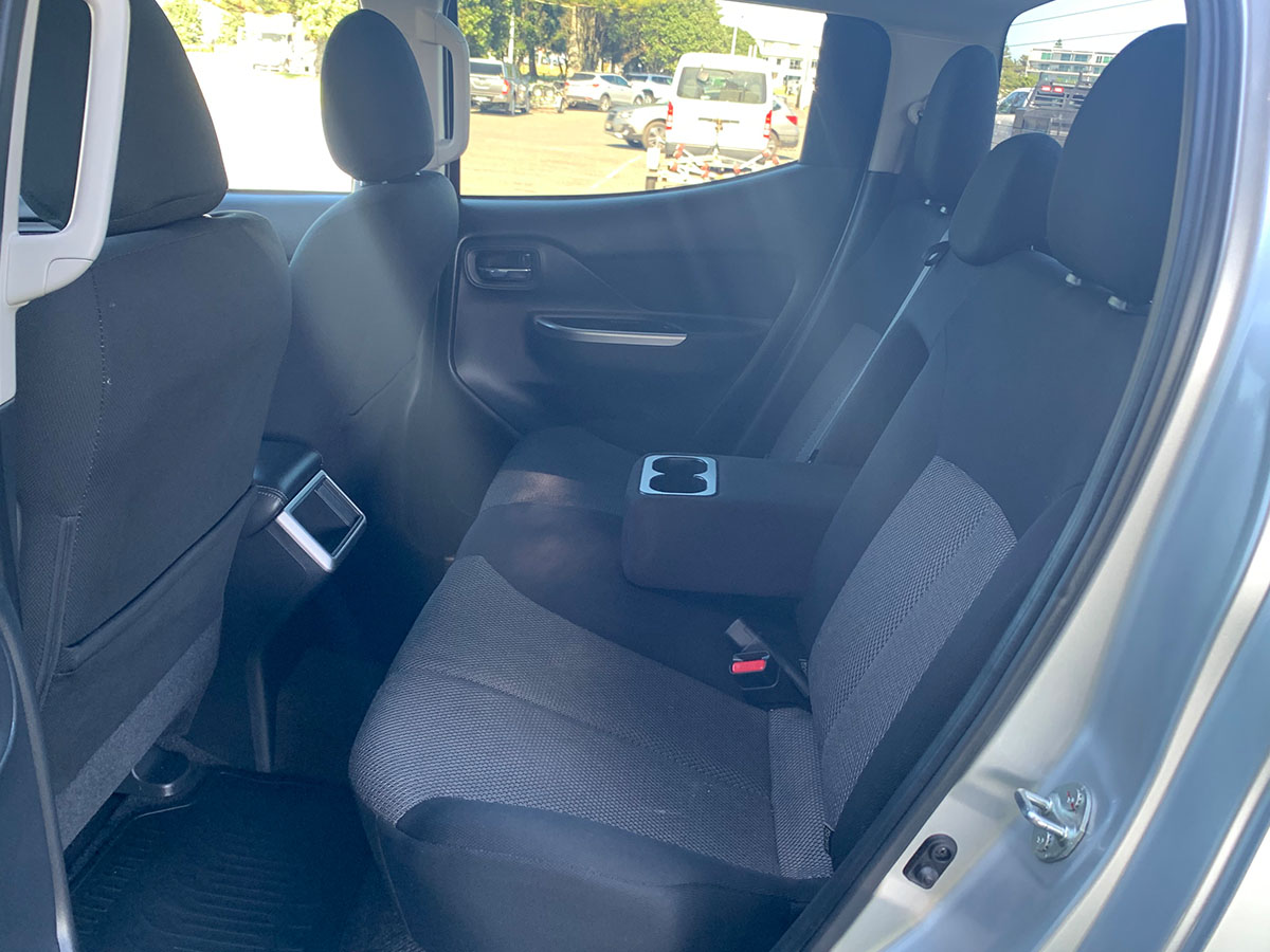 2022 Mitsubishi Triton GLSB 4WD 2.4L Diesel Turbo 6 Speed Auto