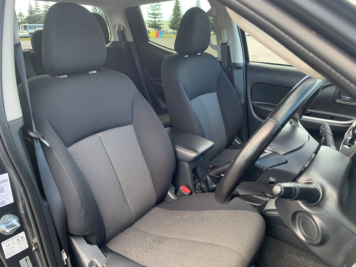 2022 Mitsubishi Triton GLSB 4WD 2.4L Diesel Turbo 6 Speed Auto