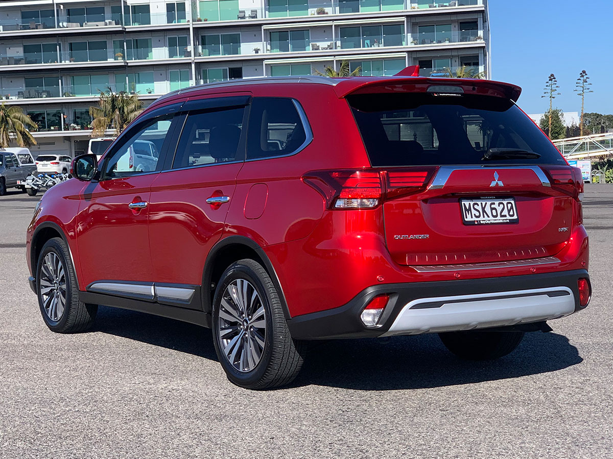 2020 Mitsubishi Outlander VRX 2.4L Petrol 4WD 7 Seater