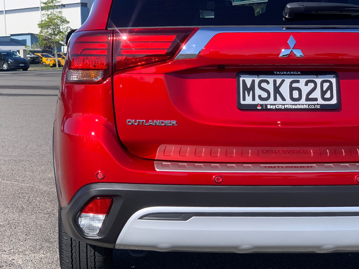2020 Mitsubishi Outlander VRX 2.4L Petrol 4WD 7 Seater