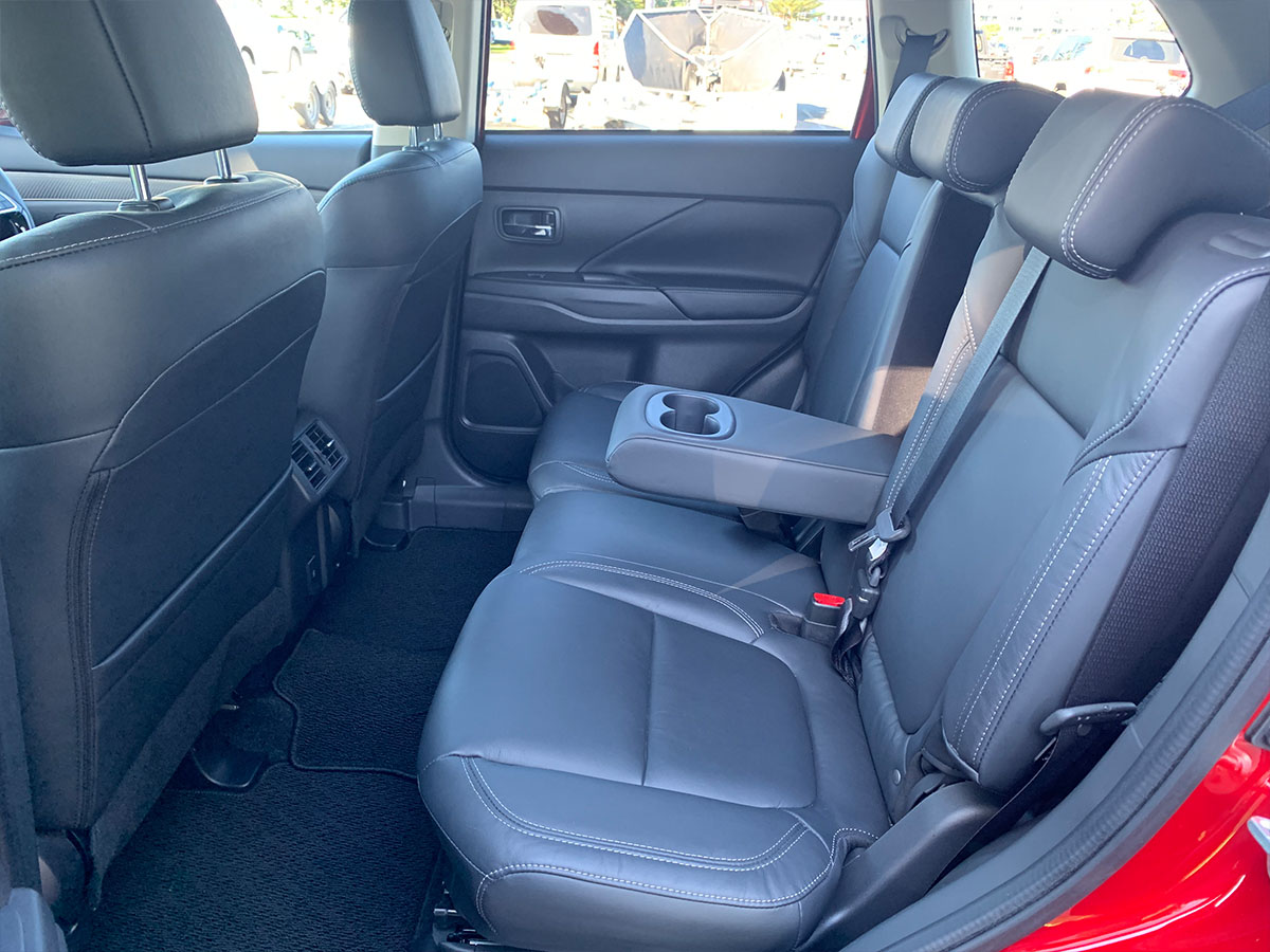 2020 Mitsubishi Outlander VRX 2.4L Petrol 4WD 7 Seater