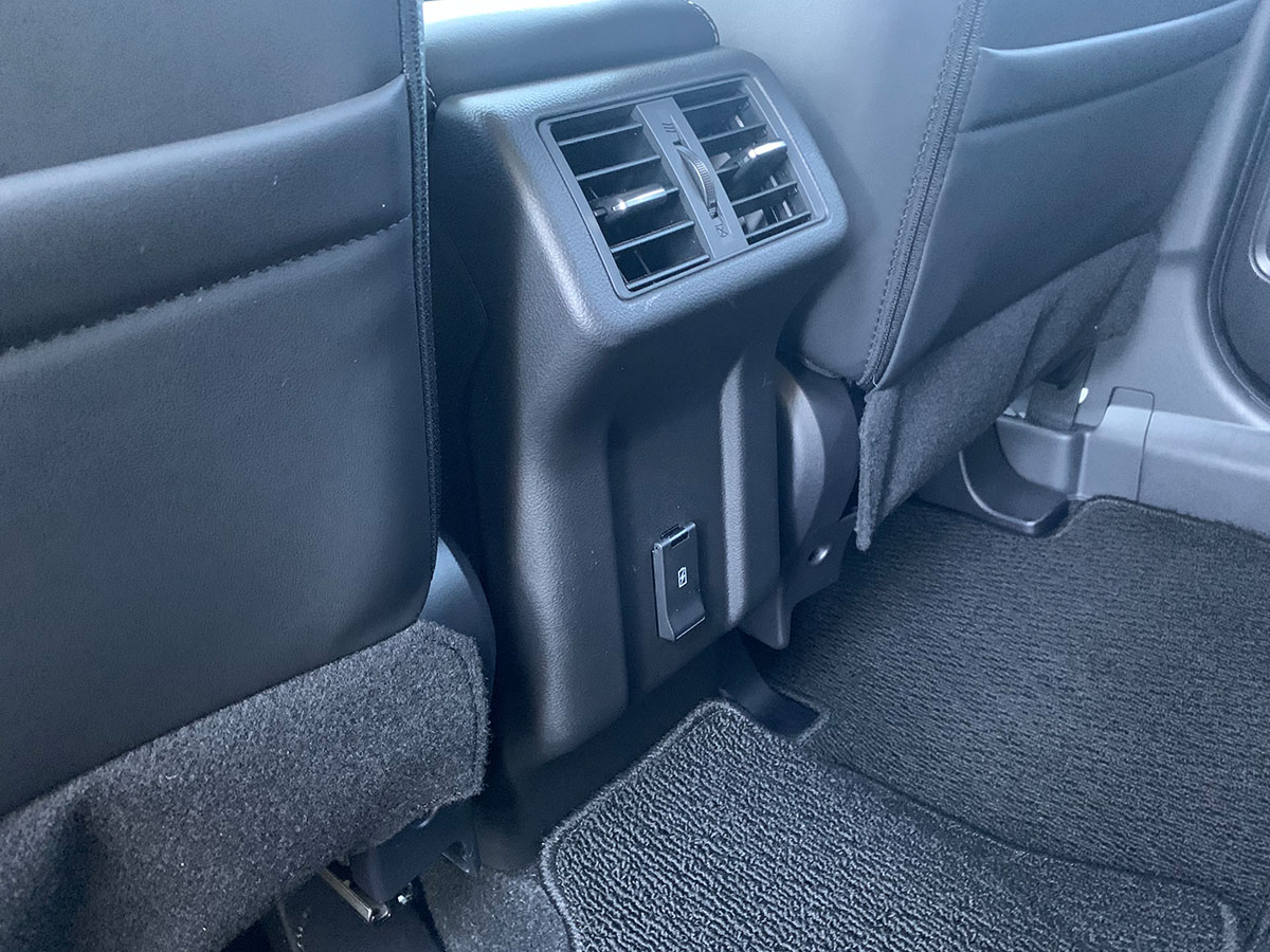 2020 Mitsubishi Outlander VRX 2.4L Petrol 4WD 7 Seater