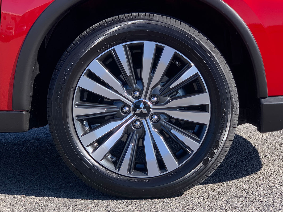 2020 Mitsubishi Outlander VRX 2.4L Petrol 4WD 7 Seater