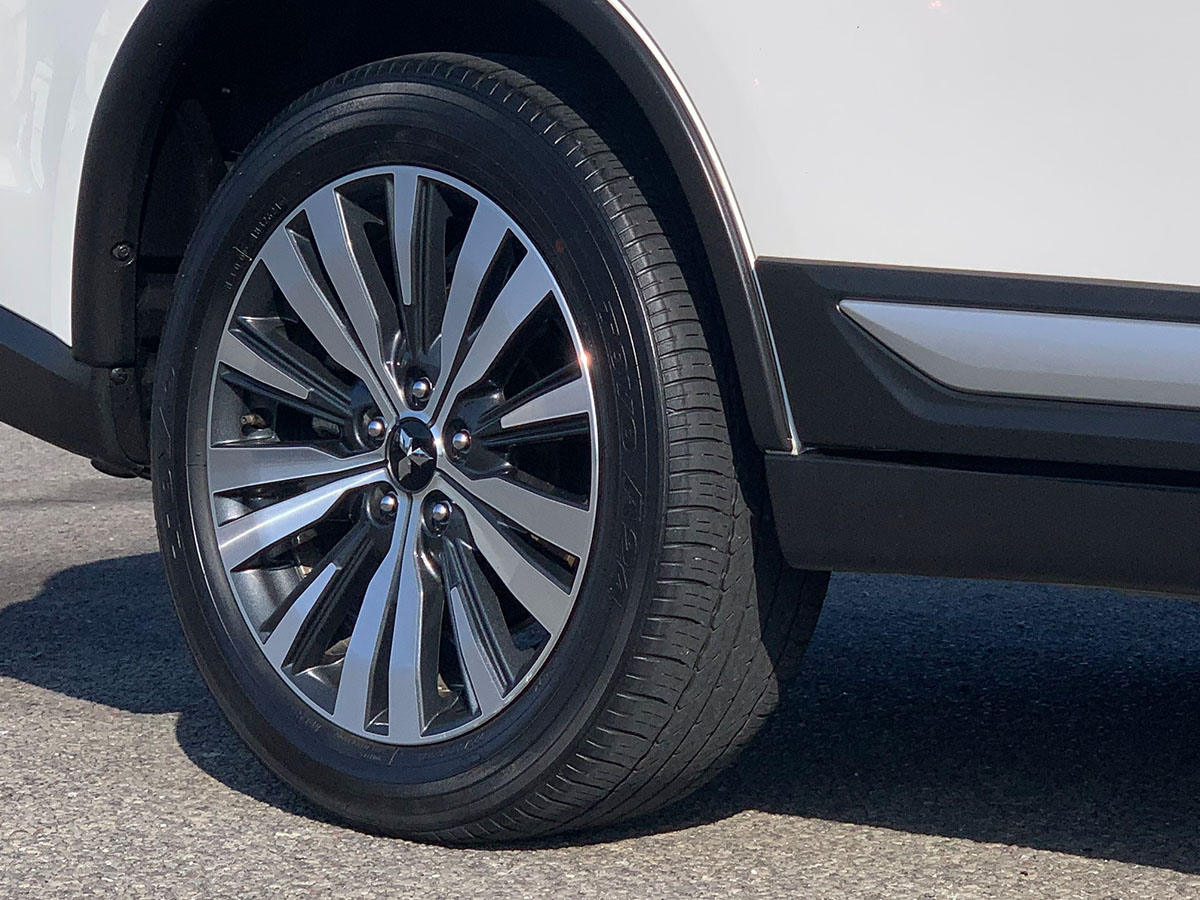 2021 Mitsubishi Outlander LS 2.4L Petrol 7 Seater Automatic