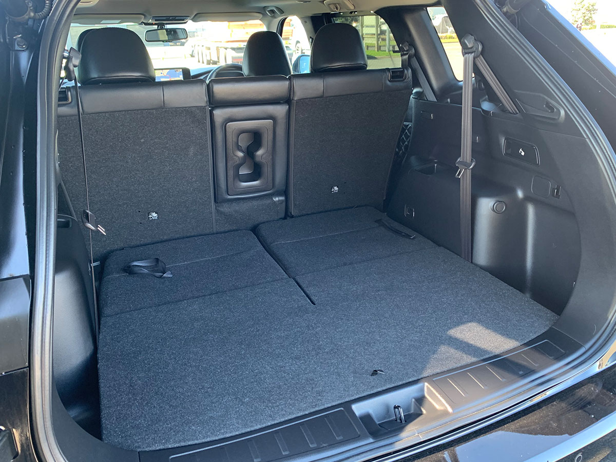 2021 Mitsubishi Outlander VRX 2.5L 4WD 7 Seater CVT Auto