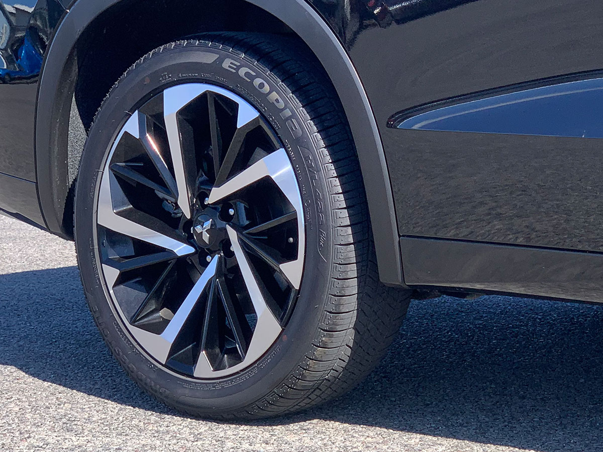 2021 Mitsubishi Outlander VRX 2.5L 4WD 7 Seater CVT Auto