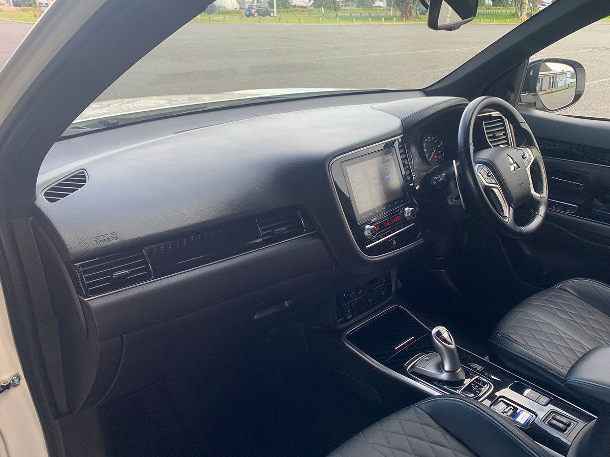 2021 Mitsubishi Outlander VRX PHEV HYBRID 4WD