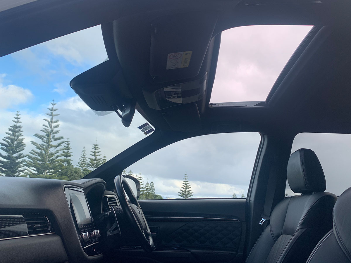 2021 Mitsubishi Outlander VRX PHEV HYBRID 4WD