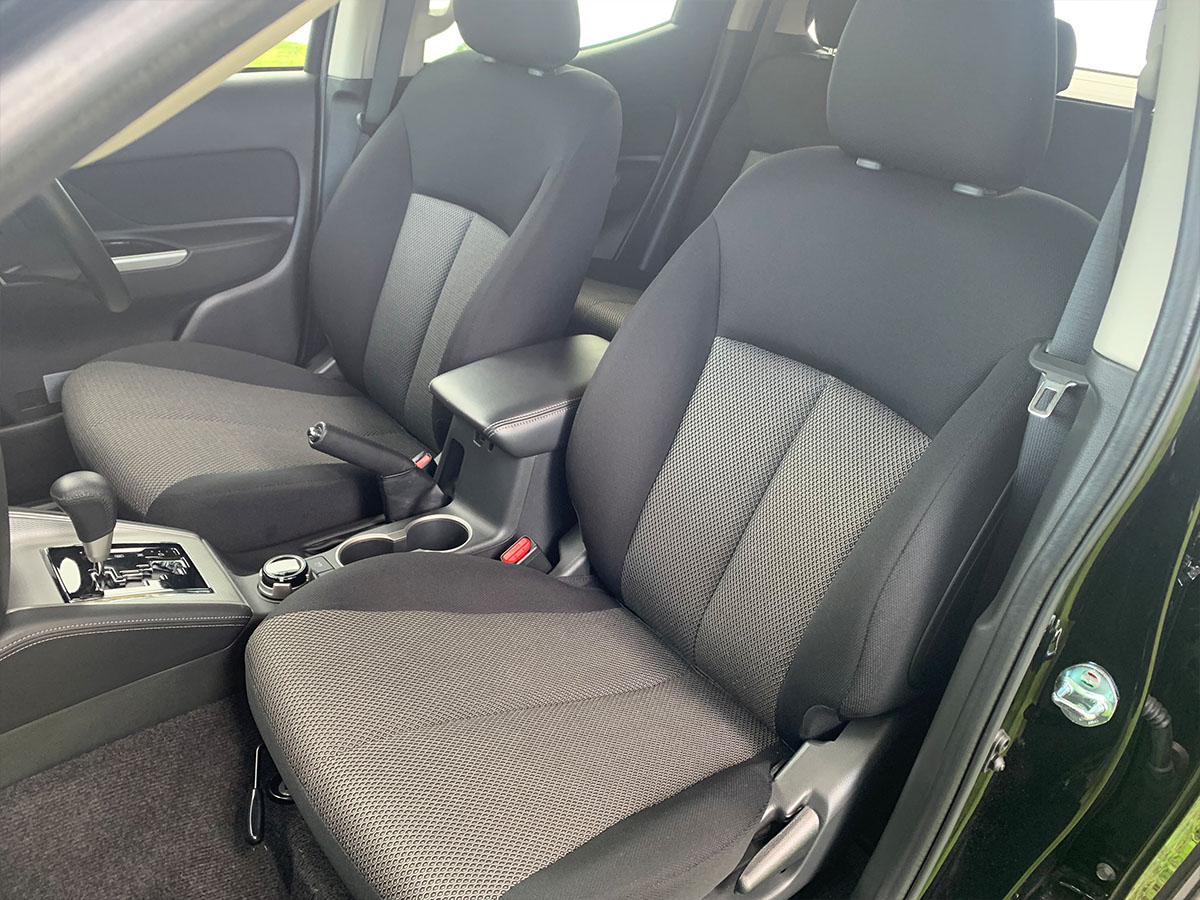 2023 Mitsubishi Triton GSR 4WD Auto 2.4L Diesel