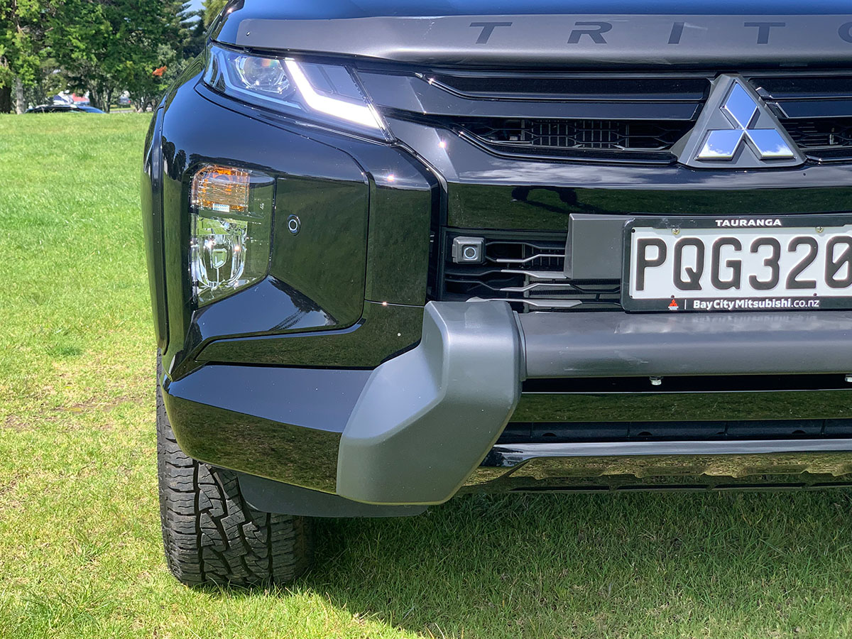 2023 Mitsubishi Triton GSR 4WD Auto 2.4L Diesel