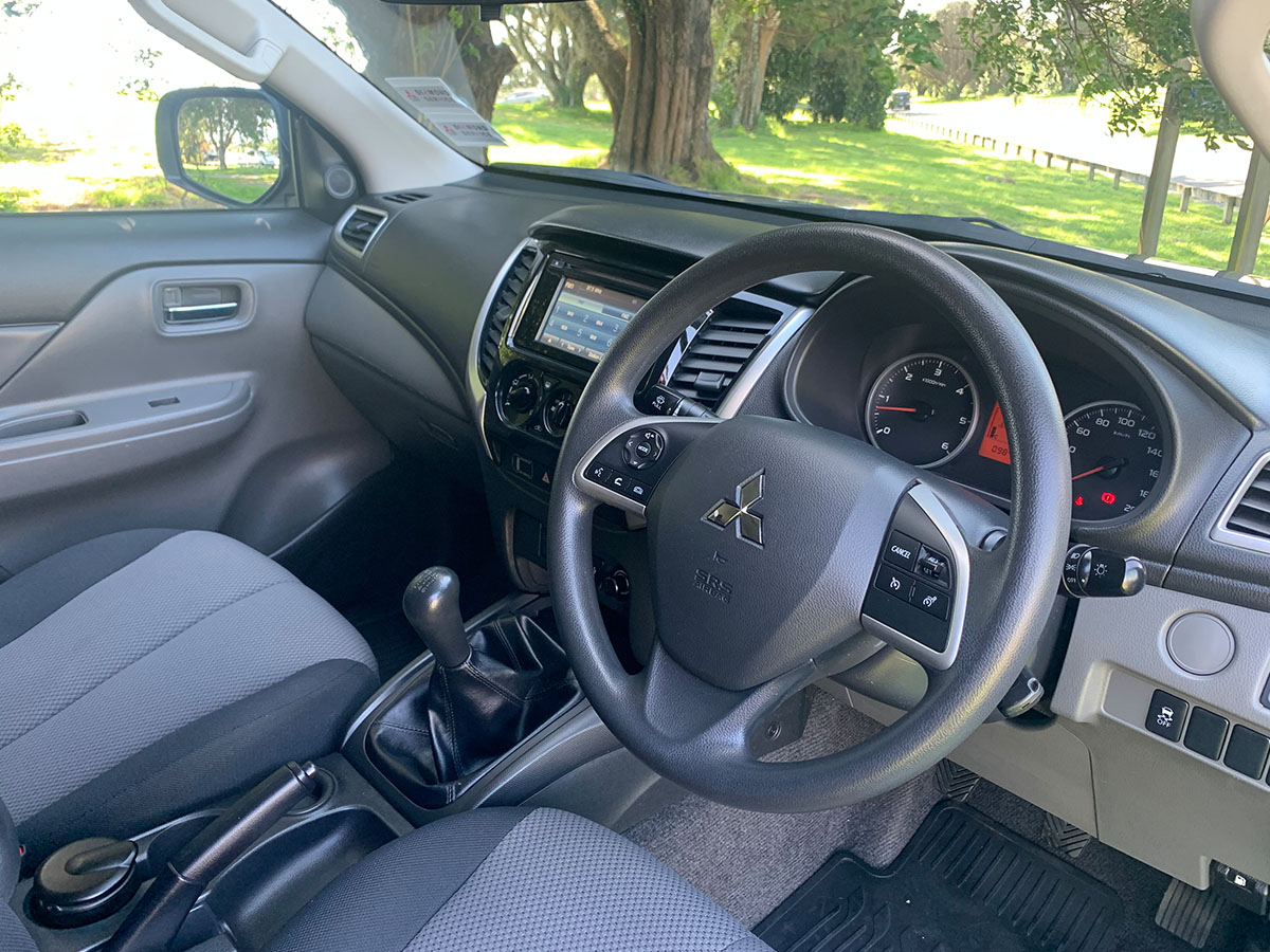 2016 Mitsubishi Triton GLXR 2.4L 2WD Diesel Turbo 6 Speed Manual